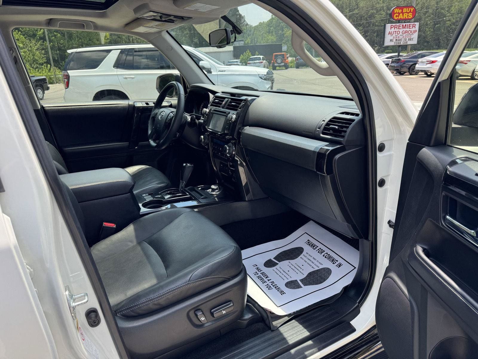 Used 2019 Toyota 4Runner Limited AWD/4WD image 17