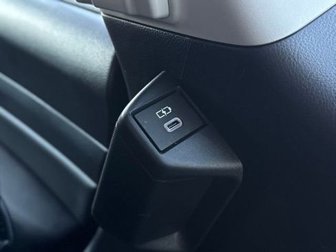 Used 2025 Toyota Grand Highlander AWD image 20