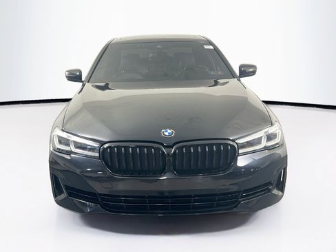 Used 2021 BMW 540i xDrive w/ Premium Package image 2