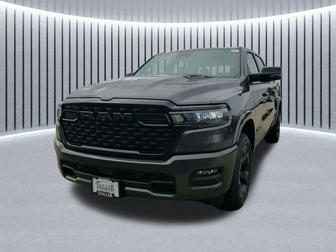 New 2026 RAM 1500 4x4 Crew Cab image 19
