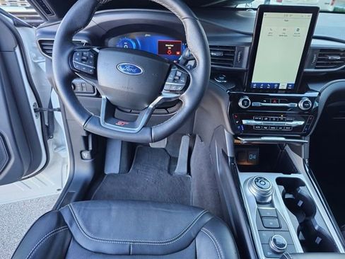 Used 2023 Ford Explorer ST w/ Equipment Group 401A image 37