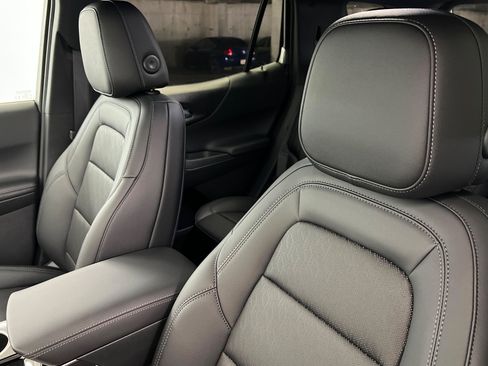 New 2027 Chevrolet Equinox LT w/ Convenience Package II AWD/4WD image 18
