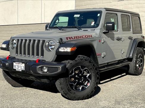 Used 2023 Jeep Wrangler Unlimited Rubicon image 11