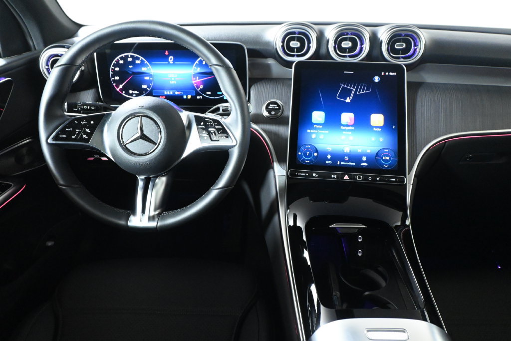 Certified 2026 Mercedes-Benz GLC 300 4MATIC image 17