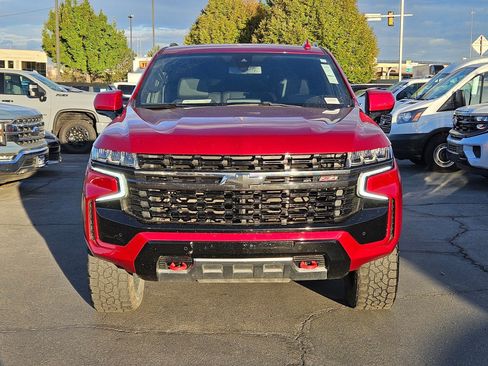 Used 2022 Chevrolet Tahoe Z71 image 11