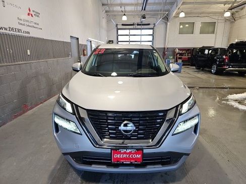 Certified 2023 Nissan Rogue SV image 8