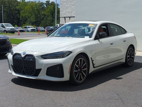 Used 2023 BMW i4 eDrive40 w/ M Sport Package RWD image 6
