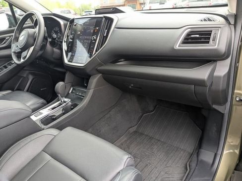 Used 2024 Subaru Ascent Limited w/ Technology Package AWD/4WD image 4