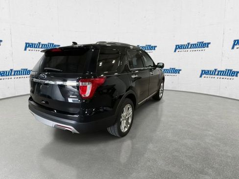Used 2017 Ford Explorer Limited w/ Equipment Group 301A AWD/4WD image 11