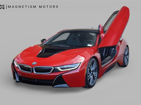Used 2017 BMW i8 image 9