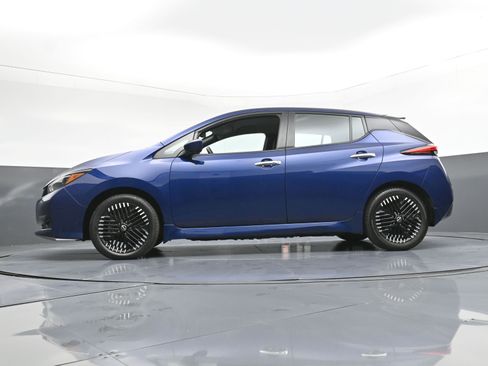 Used 2024 Nissan Leaf SV Plus image 25