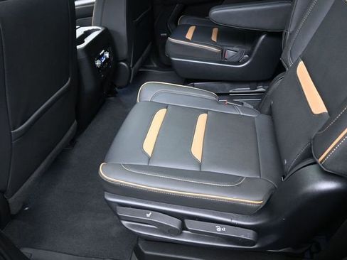 Used 2022 GMC Yukon AT4 image 23