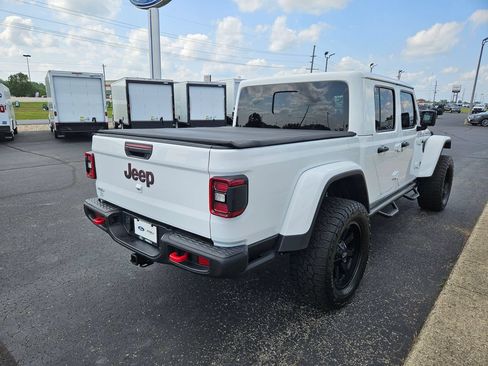 Used 2022 Jeep Gladiator Rubicon w/ Dual Top Group AWD/4WD image 6