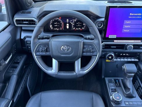 New 2025 Toyota 4Runner Limited image 15