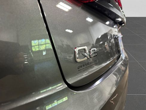 Used 2019 Audi Q8 Premium Plus w/ Premium Plus AWD/4WD image 40