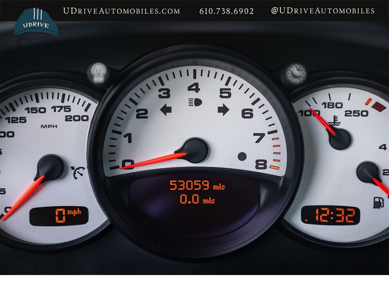 Used 2004 Porsche 911 Carrera 4S AWD/4WD image 36
