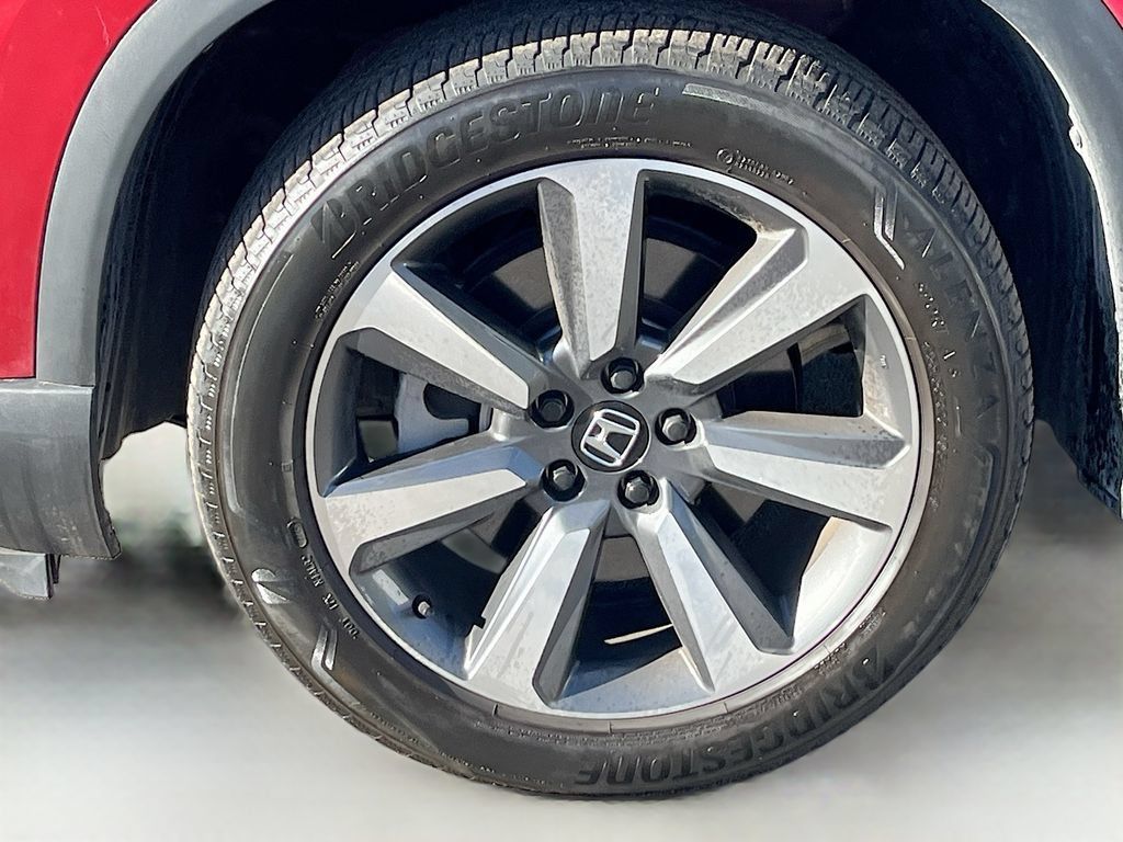 Used 2025 Honda Pilot Elite image 35