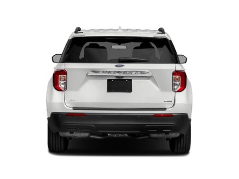 Used 2021 Ford Explorer XLT w/ Equipment Group 202A AWD/4WD image 5