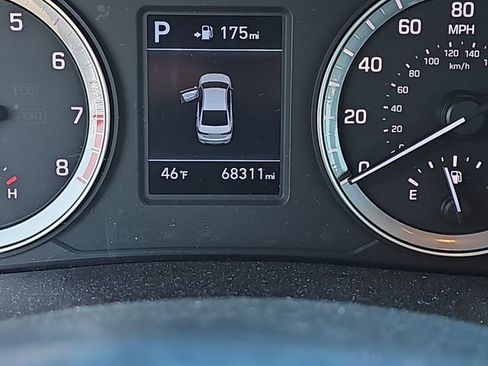 Used 2019 Hyundai Sonata SE image 16