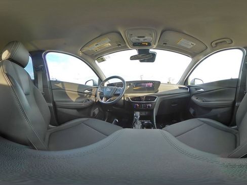 Used 2025 Buick Encore GX Preferred image 42