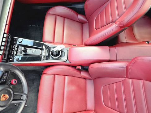 Used 2021 Porsche 911 Turbo S image 16