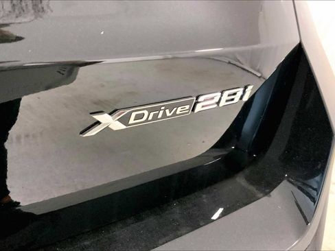 New 2026 BMW X1 xDrive28i w/ Technology Package image 15