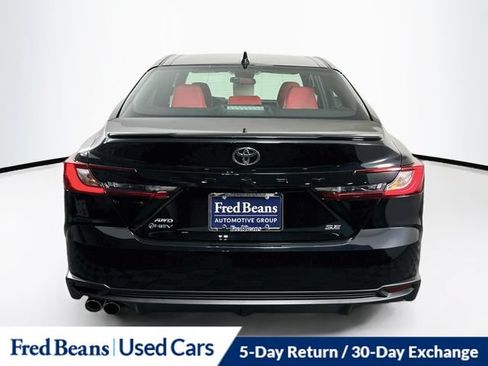 Used 2025 Toyota Camry SE AWD/4WD image 7