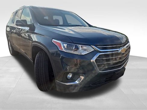 Used 2018 Chevrolet Traverse LT FWD image 7