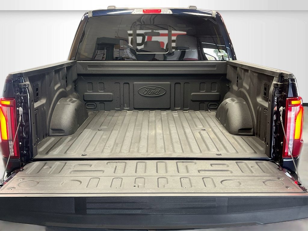 Used 2025 Ford F150 Lariat w/ Equipment Group 501A Mid AWD/4WD image 27