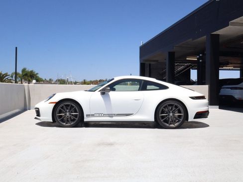 Certified 2024 Porsche 911 Carrera T RWD image 2