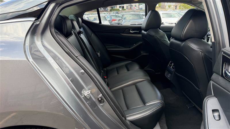 Used 2018 Nissan Maxima 3.5 SL FWD image 9