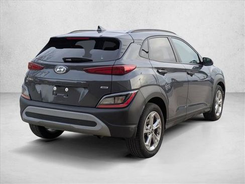 Used 2023 Hyundai Kona SEL w/ Winter Weather Package image 5