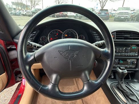 Used 1999 Chevrolet Corvette Convertible w/ Memory Pkg image 14