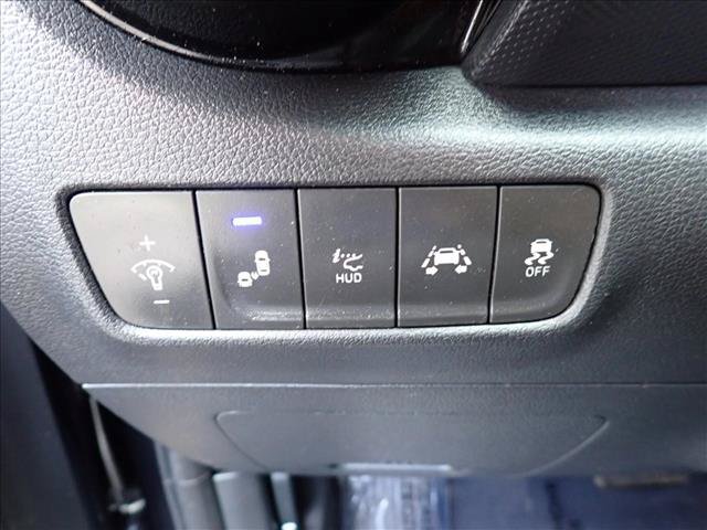 Used 2018 Hyundai Kona Ultimate AWD/4WD image 15