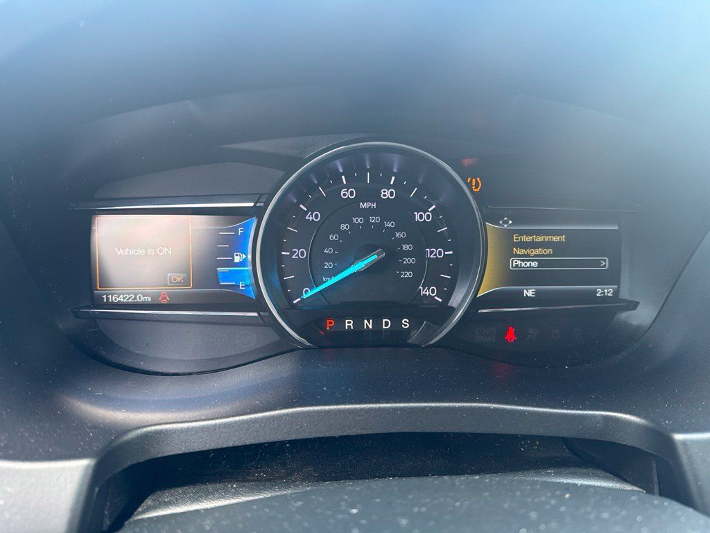 Used 2019 Ford Explorer XLT w/ Equipment Group 202A FWD image 9