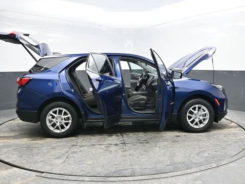 Used 2022 Chevrolet Equinox LT image 38