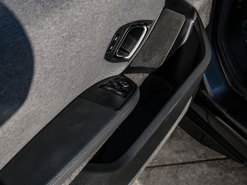 Used 2018 BMW i3 s image 37