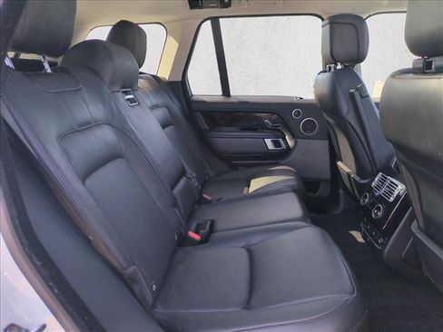 Used 2018 Land Rover Range Rover HSE AWD/4WD image 19