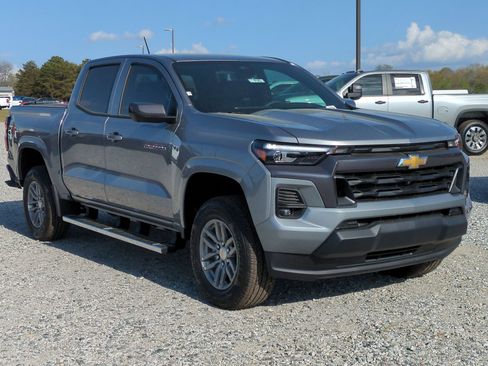 New 2026 Chevrolet Colorado LT RWD image 2
