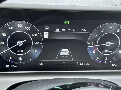 Certified 2026 Kia Seltos SX w/ SX Sunroof Package AWD/4WD image 16