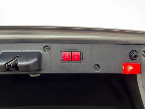 Used 2013 Mercedes-Benz S 550 S 550 image 18