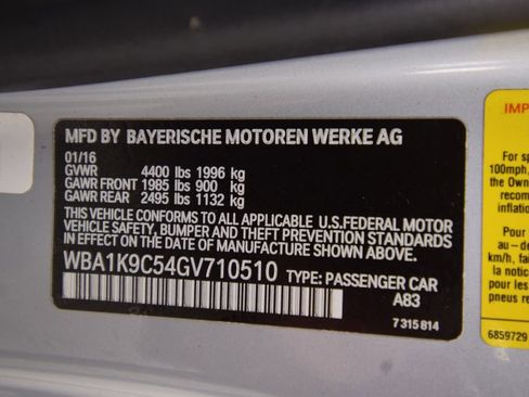 Used 2016 BMW 228i Convertible image 28