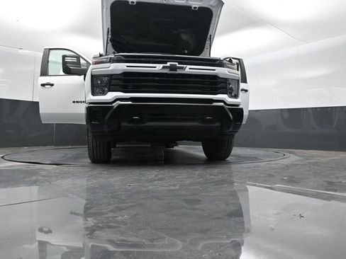 Used 2024 Chevrolet Silverado 2500 Custom w/ Custom Value Package AWD/4WD image 66
