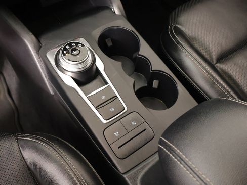 Used 2021 Ford Escape SEL AWD/4WD image 9