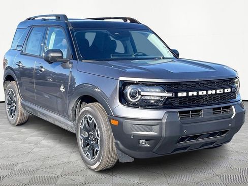 New 2025 Ford Bronco Sport Outer Banks w/ Outer Banks Tech Package+ image 1
