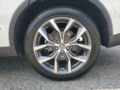 Certified 2024 Acura MDX SH-AWD w/ Technology Package image 12