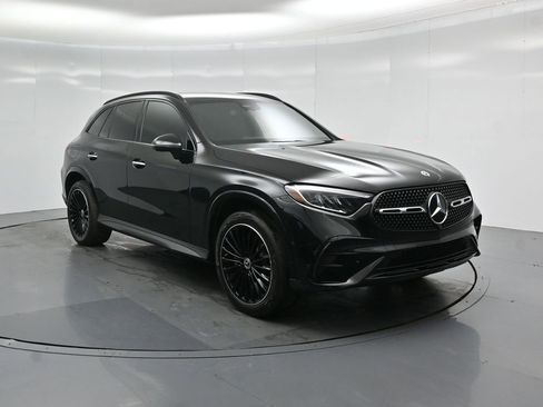 Used 2025 Mercedes-Benz GLC 300 image 58
