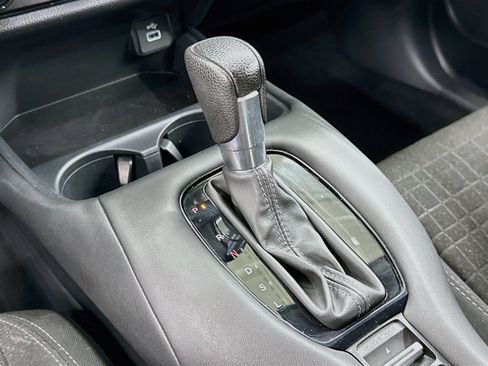 Used 2023 Honda HR-V LX image 23