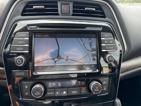 Used 2017 Nissan Maxima Platinum FWD image 8
