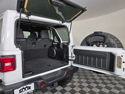 New 2025 Jeep Wrangler Unlimited Rubicon 392 image 14